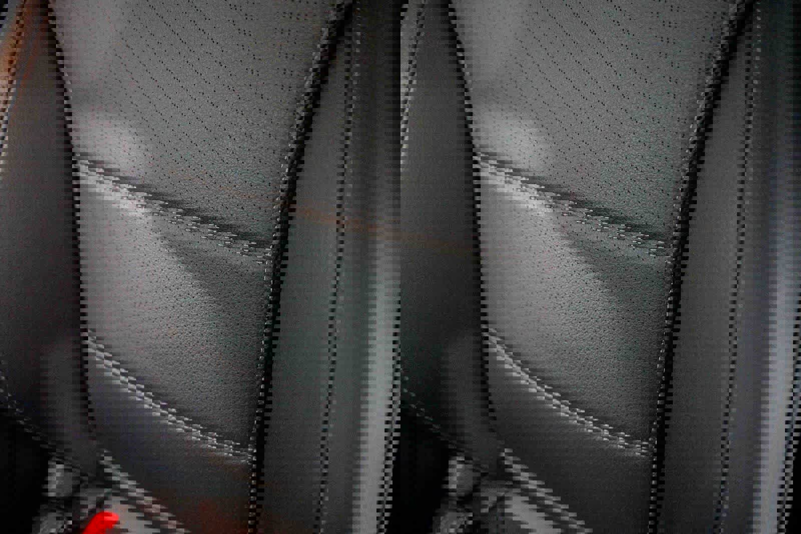 Certified 2025 Mercedes-Benz GLC 350e 4MATIC image 25