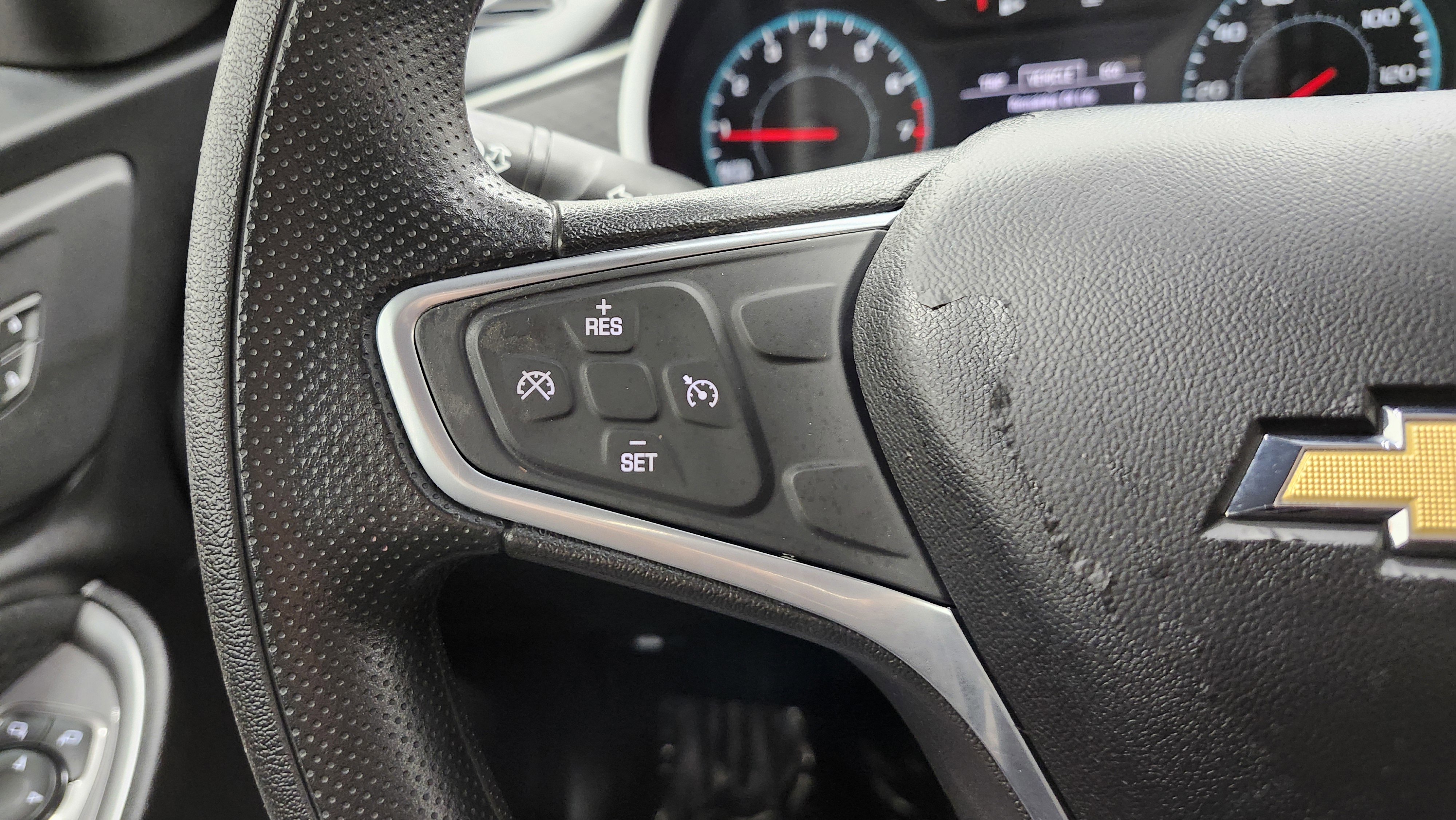 Used 2022 Chevrolet Malibu LT image 36