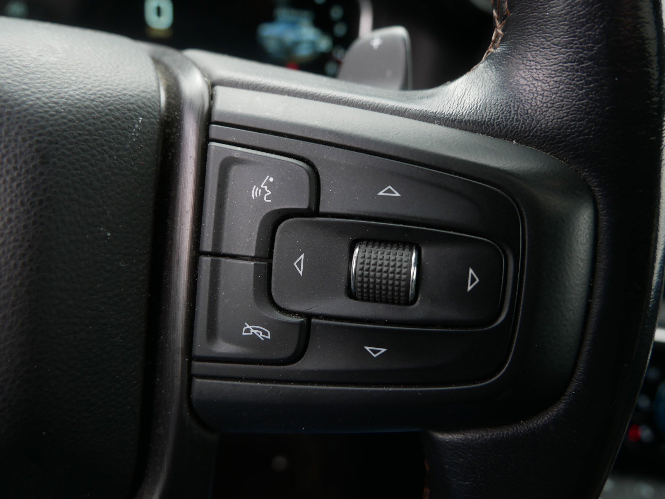 Used 2022 GMC Sierra 1500 AT4 w/ AT4 Premium Package image 29