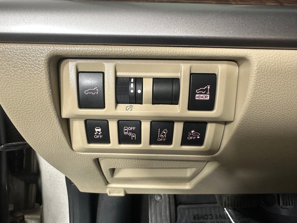 Used 2018 Subaru Outback 3.6R Limited image 22