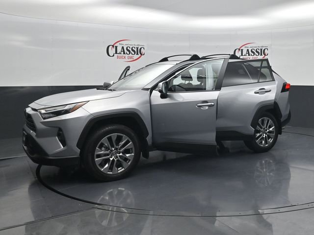 Used 2025 Toyota RAV4 XLE Premium w/ Weather Package image 35