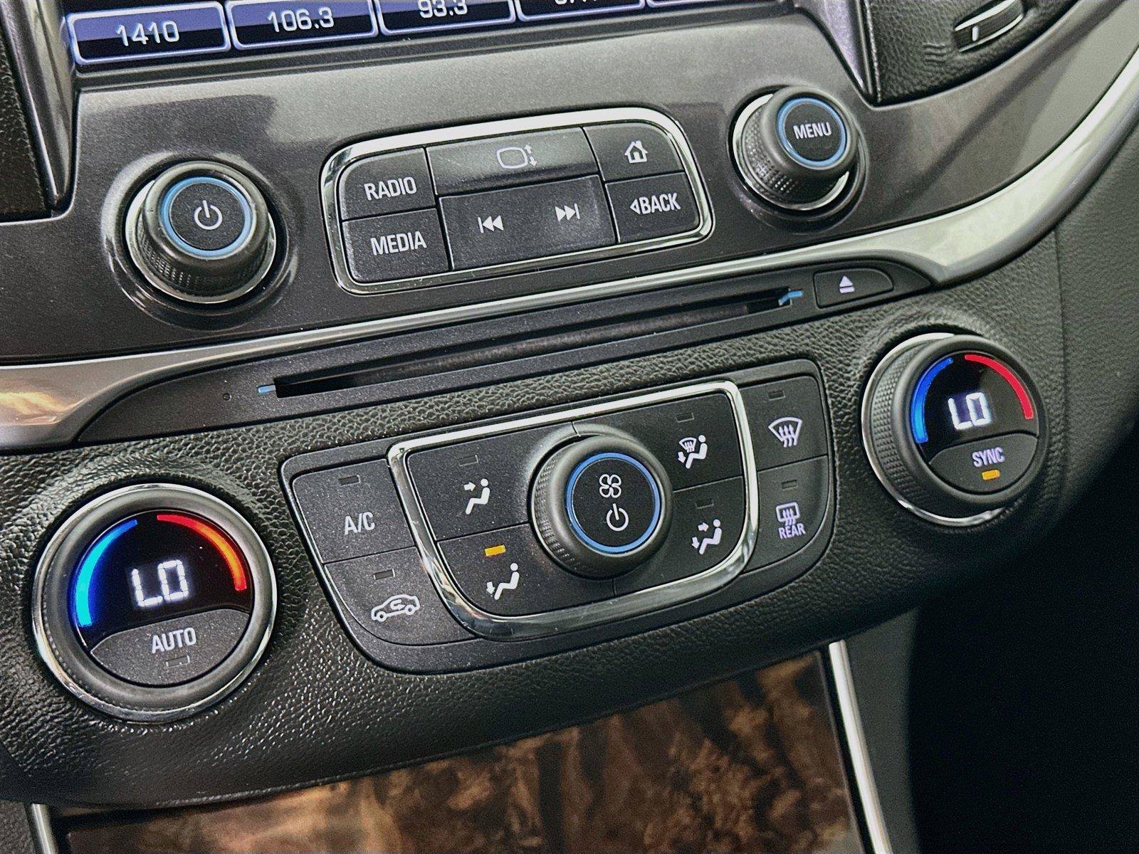 Used 2015 Chevrolet Impala LT FWD image 8