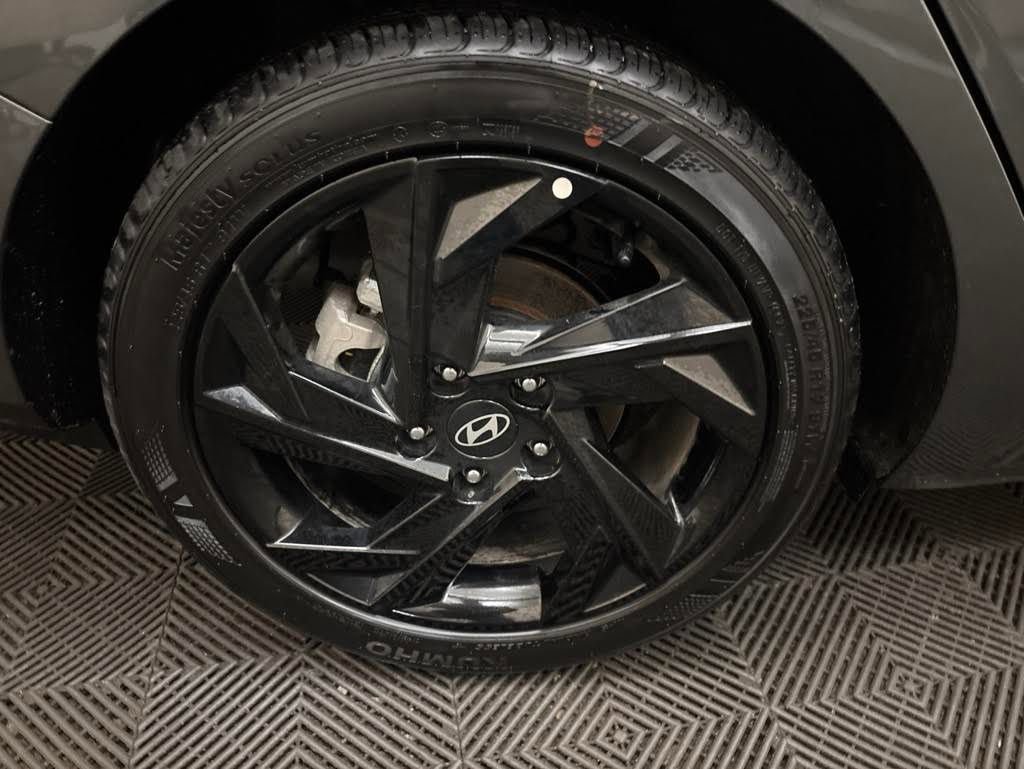 Certified 2026 Hyundai Elantra Sport FWD image 21