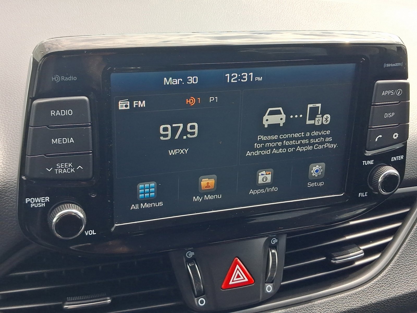 Used 2020 Hyundai Elantra GT FWD image 16