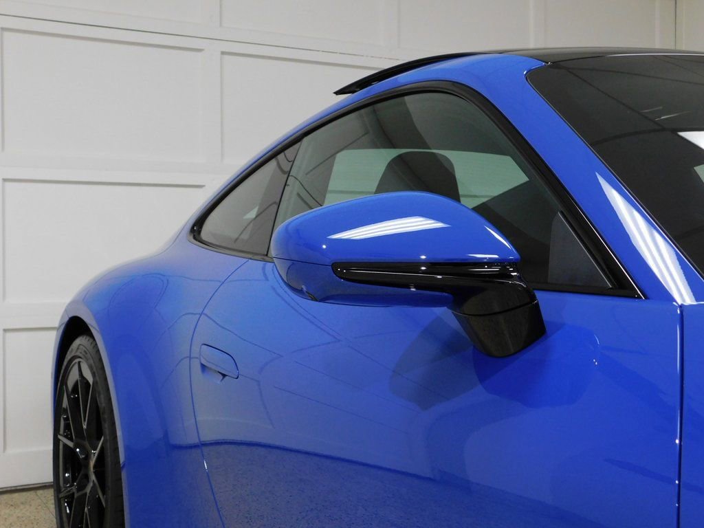 Used 2025 Porsche 911 Carrera S image 12