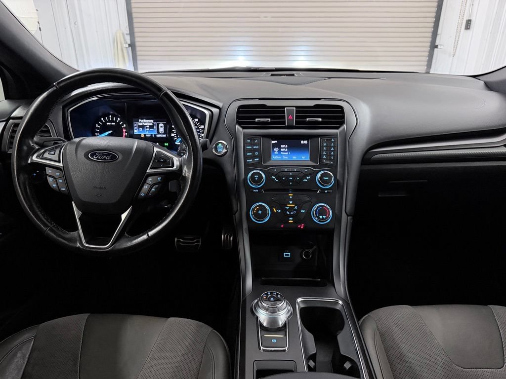 Used 2017 Ford Fusion Sport AWD/4WD image 19