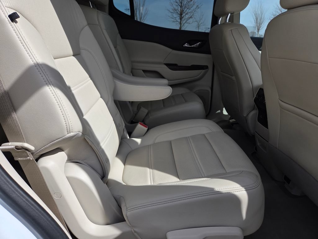 Used 2023 GMC Acadia Denali AWD/4WD image 49