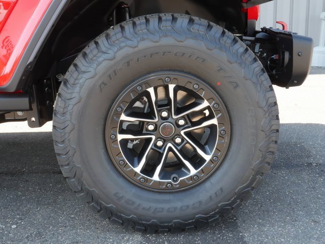 New 2025 Jeep Wrangler Unlimited Rubicon image 11