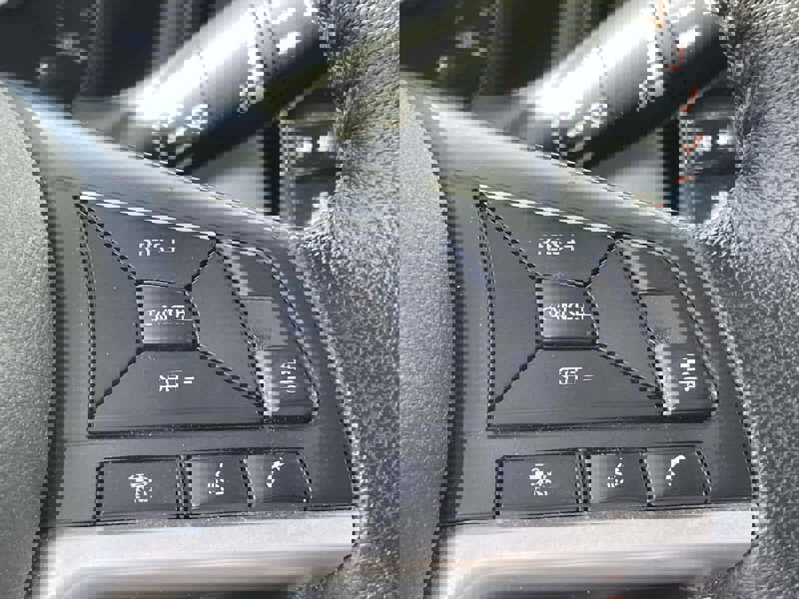 Used 2021 Nissan Kicks SR w/ SR Premium Package image 24