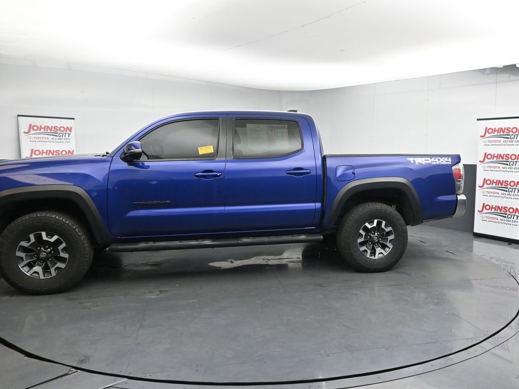 Used 2023 Toyota Tacoma TRD Off-Road image 5
