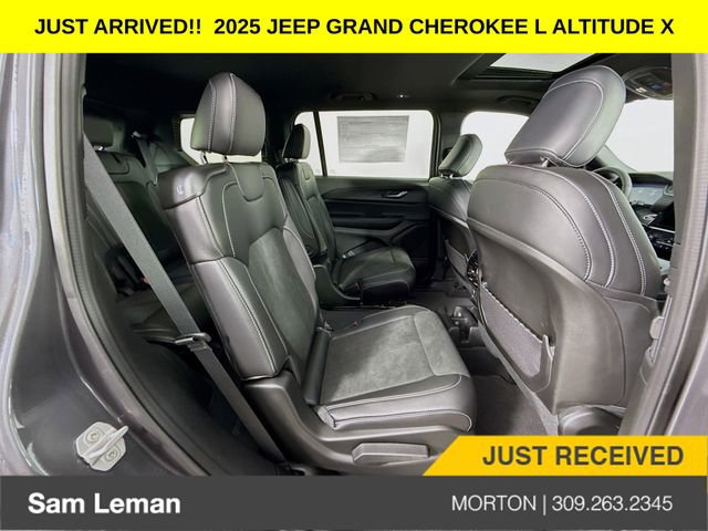 New 2025 Jeep Grand Cherokee L Altitude image 28