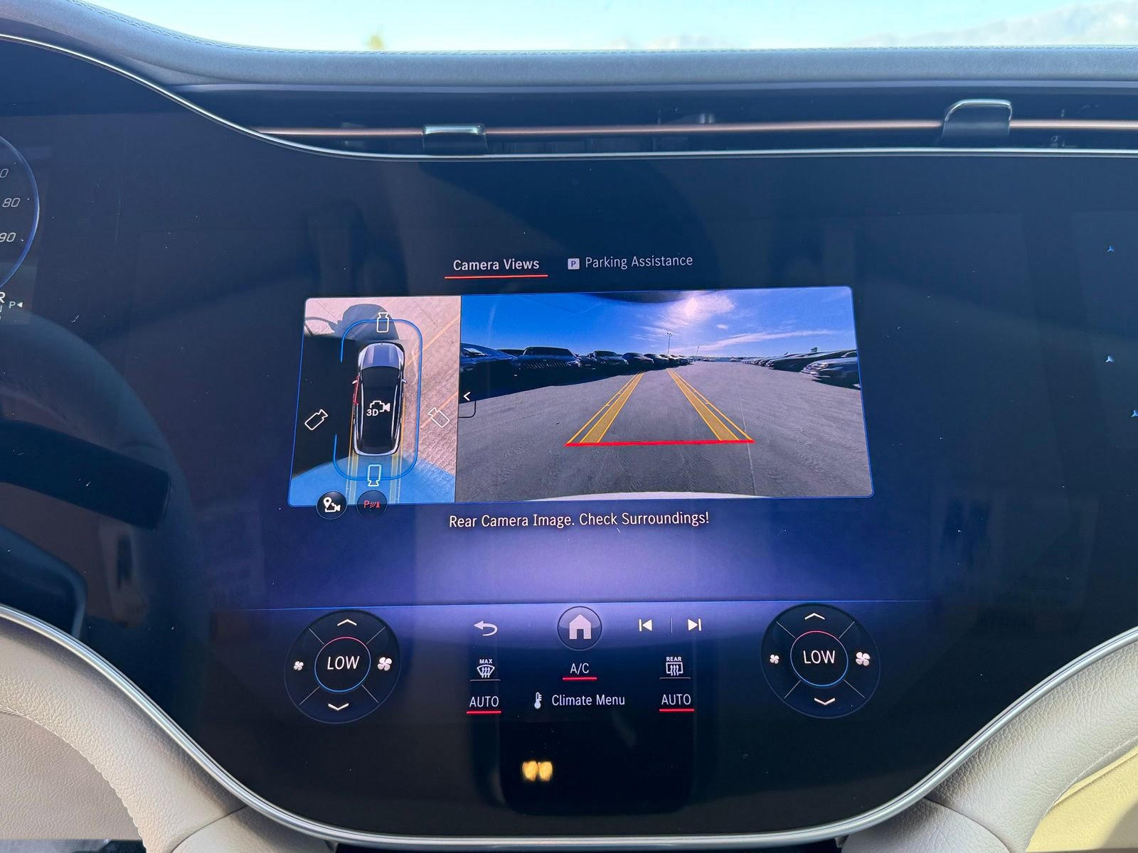 New 2026 Mercedes-Benz EQS 550 4MATIC SUV image 24