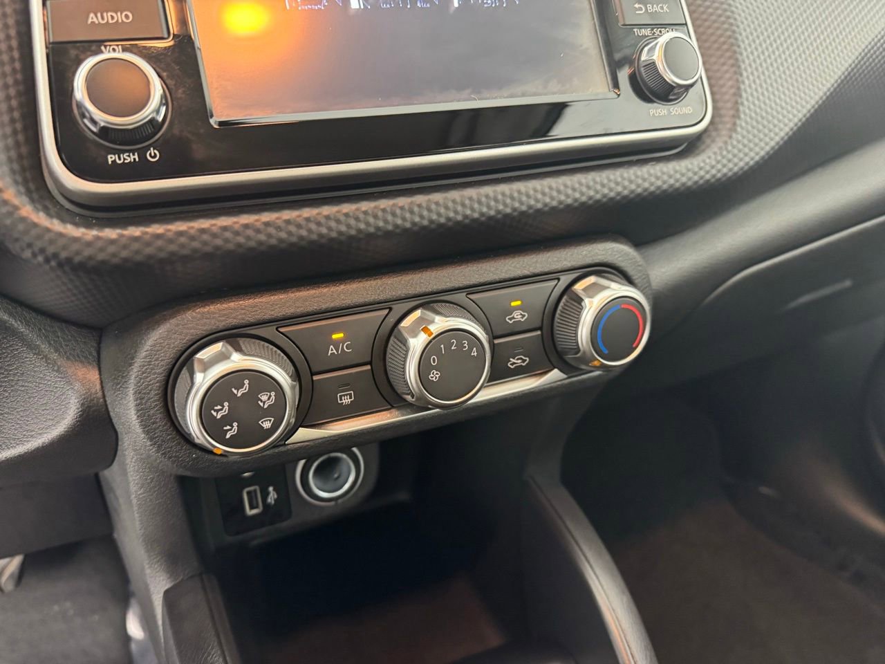 Used 2024 Nissan Kicks S image 15