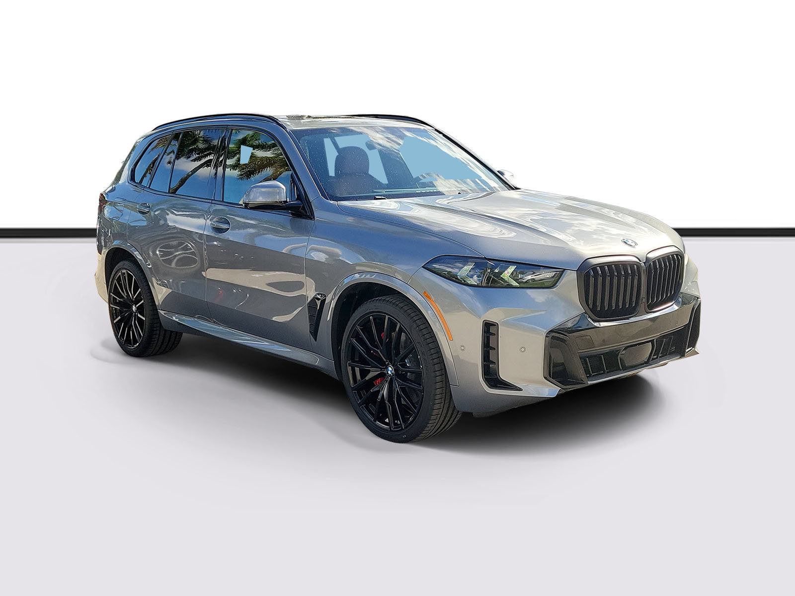 Certified 2026 BMW X5 xDrive40i w/ M Sport Package AWD/4WD image 1