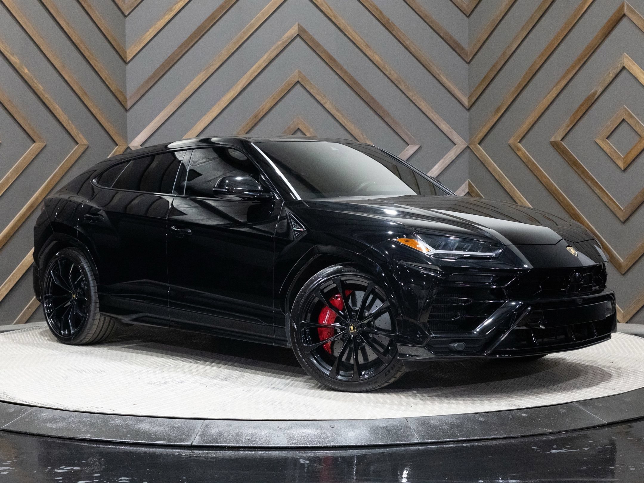 Used 2021 Lamborghini Urus