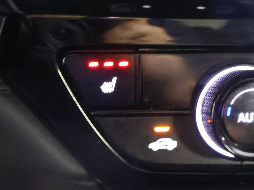 Used 2025 Honda Accord Sport image 44