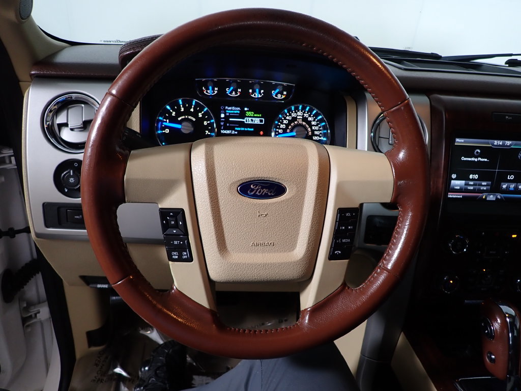 Used 2014 Ford F150 King Ranch w/ King Ranch Luxury Package AWD/4WD image 26
