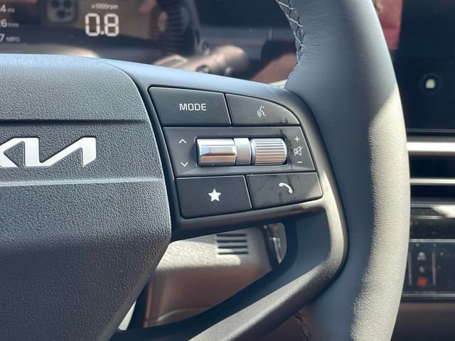 New 2026 Kia Sportage LX image 10