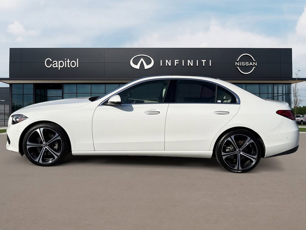Used 2025 Mercedes-Benz C 300 Sedan image 9
