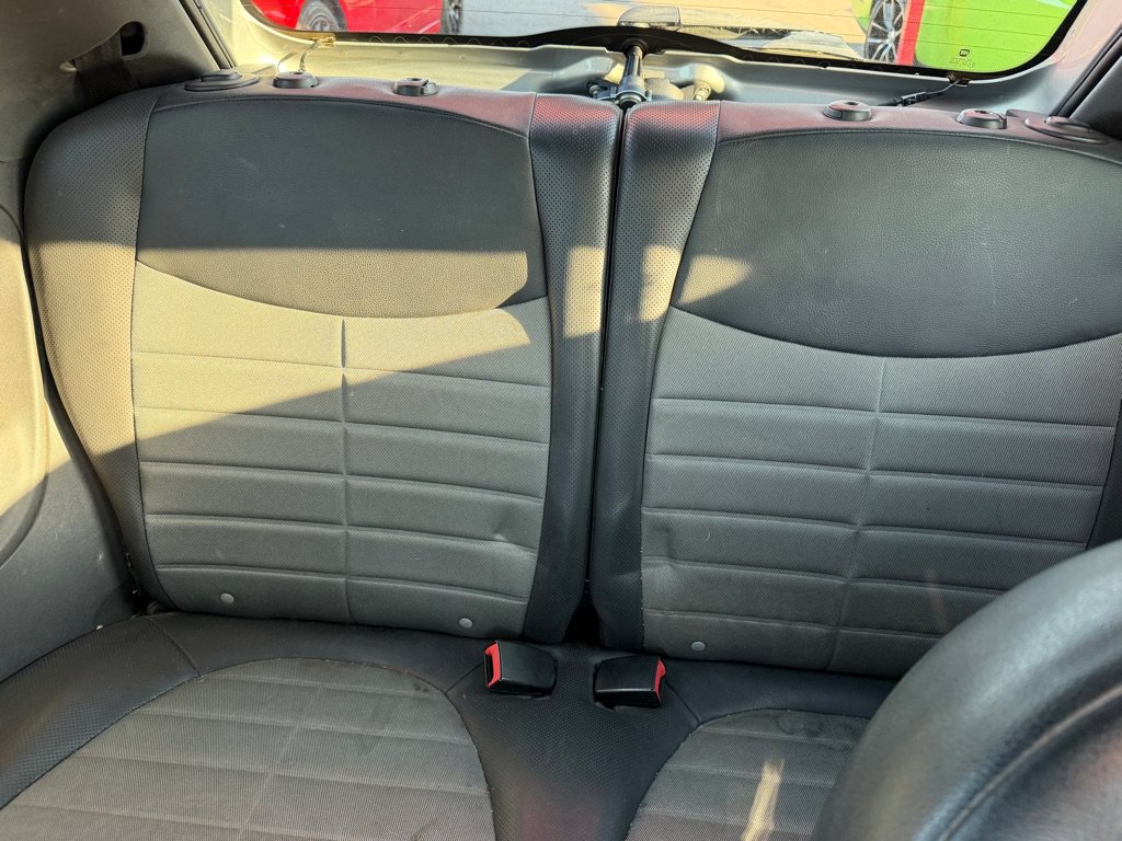 Used 2012 FIAT 500 Sport w/ Safety & Convenience Pkg FWD image 25