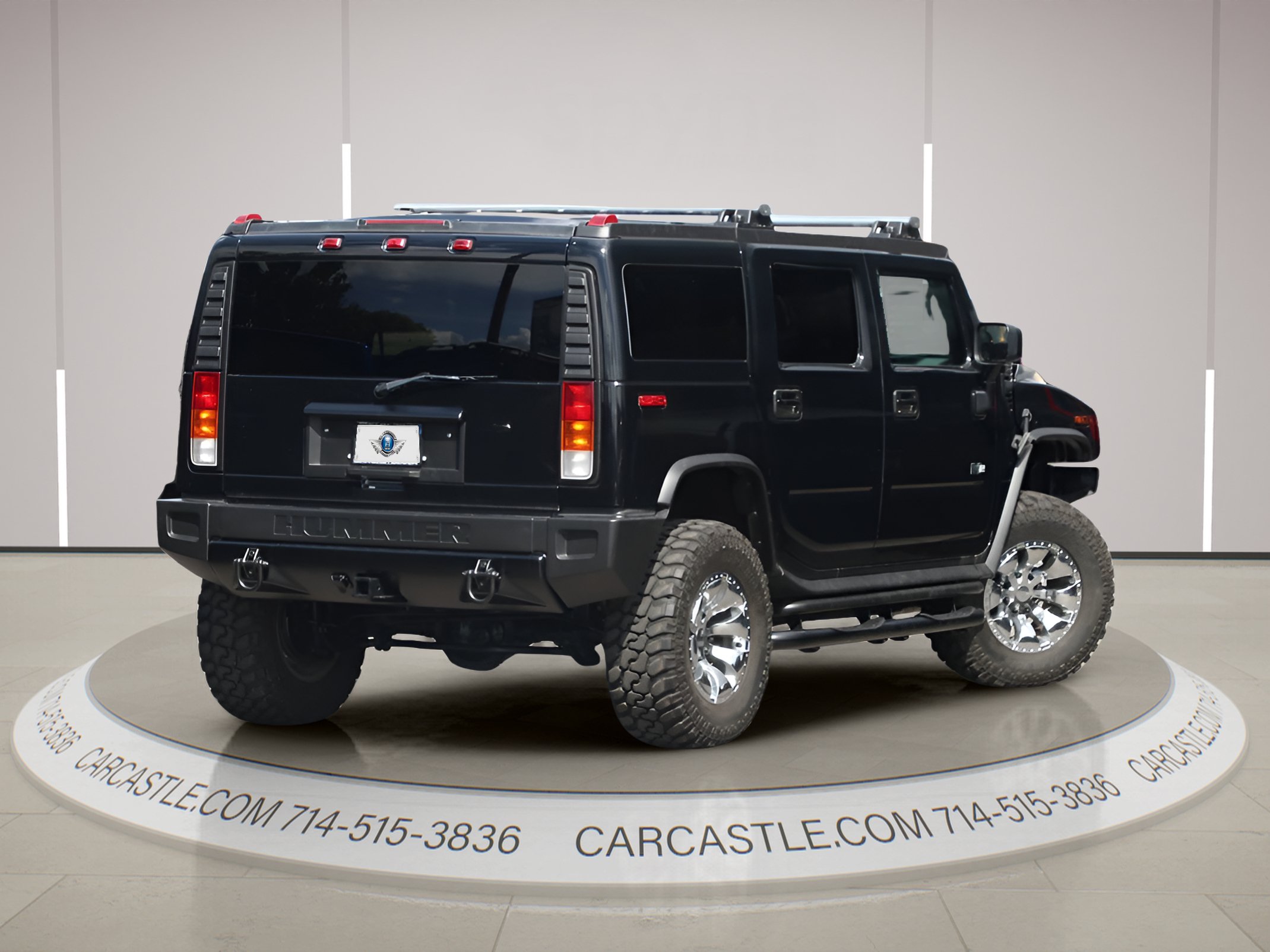 Used 2004 HUMMER H2 w/ Preferred Equipment Group AWD/4WD image 2