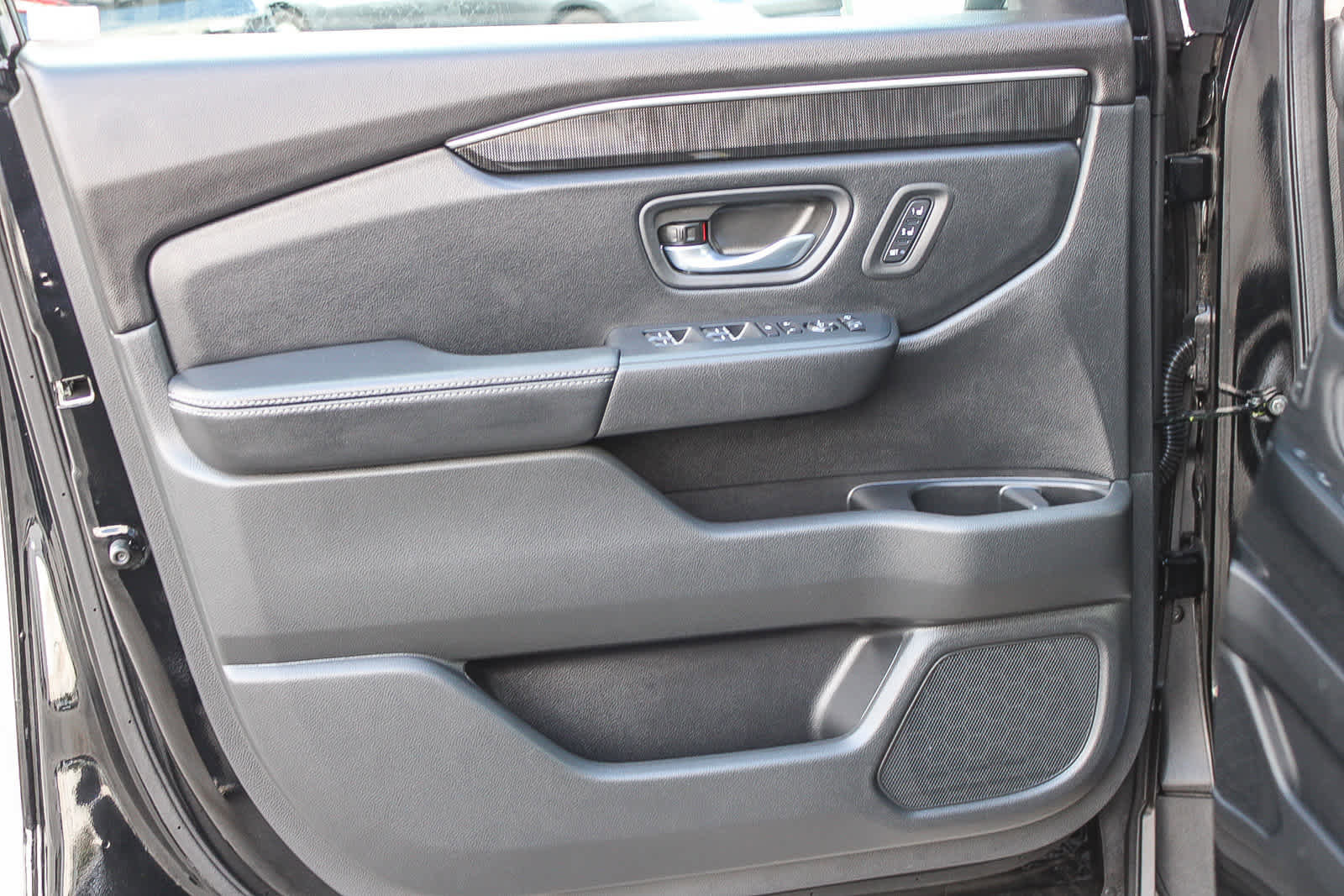 Certified 2025 Honda Pilot Elite image 22