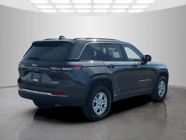 Certified 2024 Jeep Grand Cherokee Laredo w/ Luxury Tech Group I AWD/4WD image 7