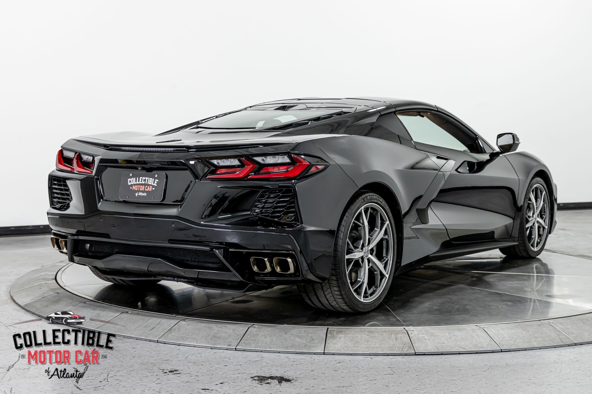 Used 2022 Chevrolet Corvette Stingray Premium Cpe w/ Body-Color Dual Roof Package RWD image 19