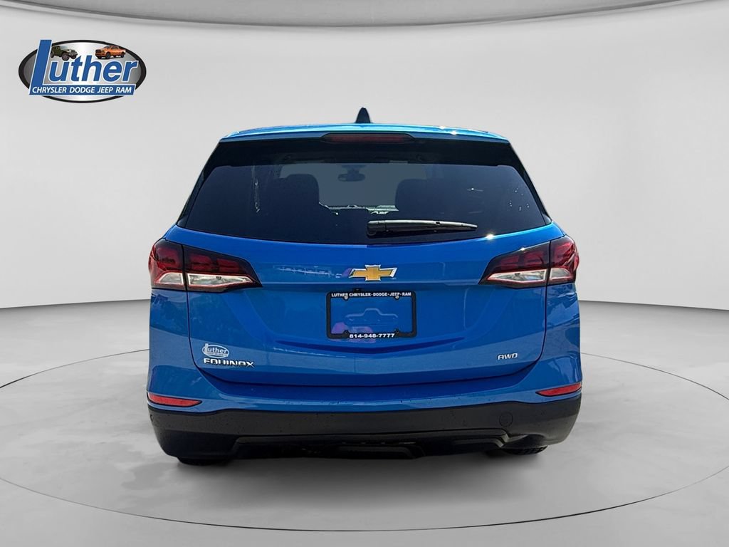 Used 2024 Chevrolet Equinox LS AWD/4WD image 4