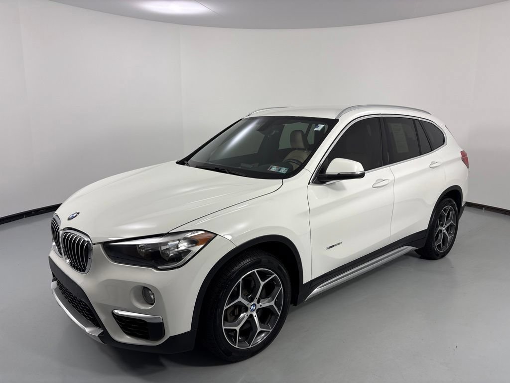 Used 2018 BMW X1 xDrive28i AWD/4WD image 3