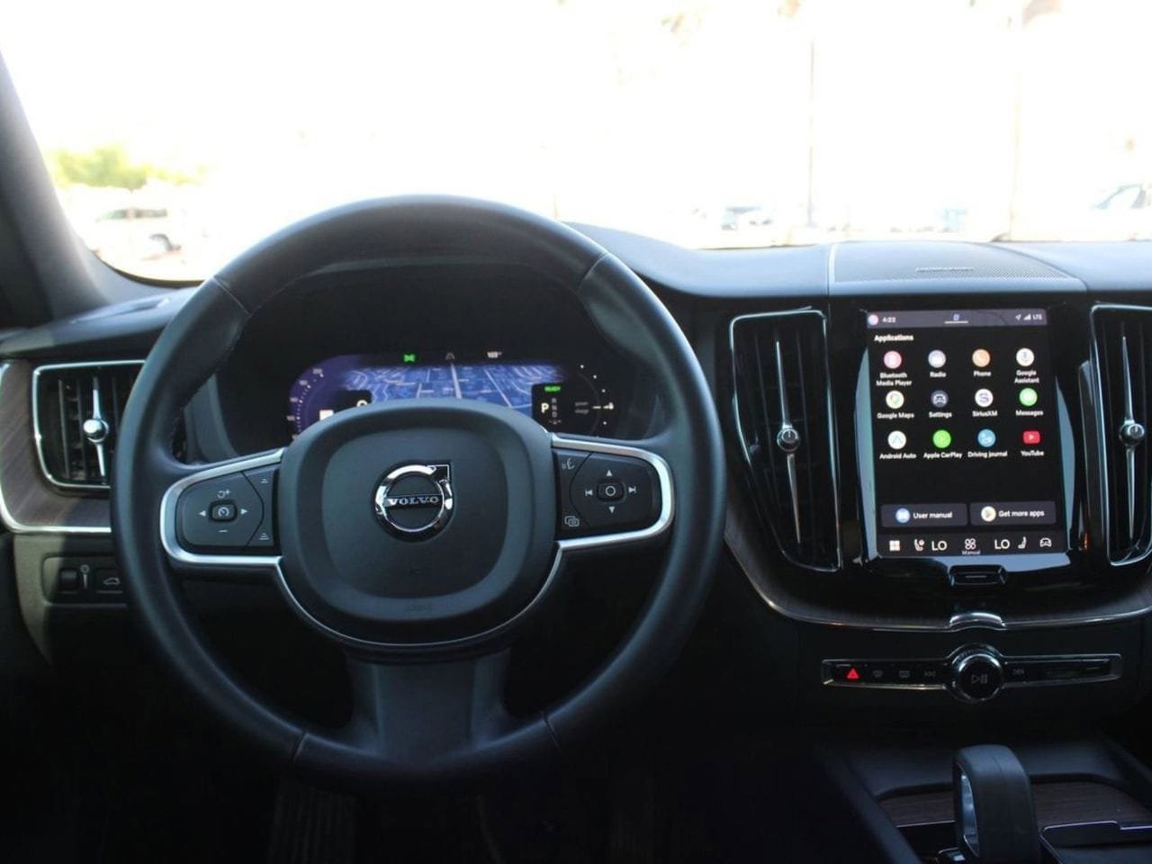 Used 2022 Volvo XC60 T8 Inscription Expression w/ Advanced Package AWD/4WD image 32