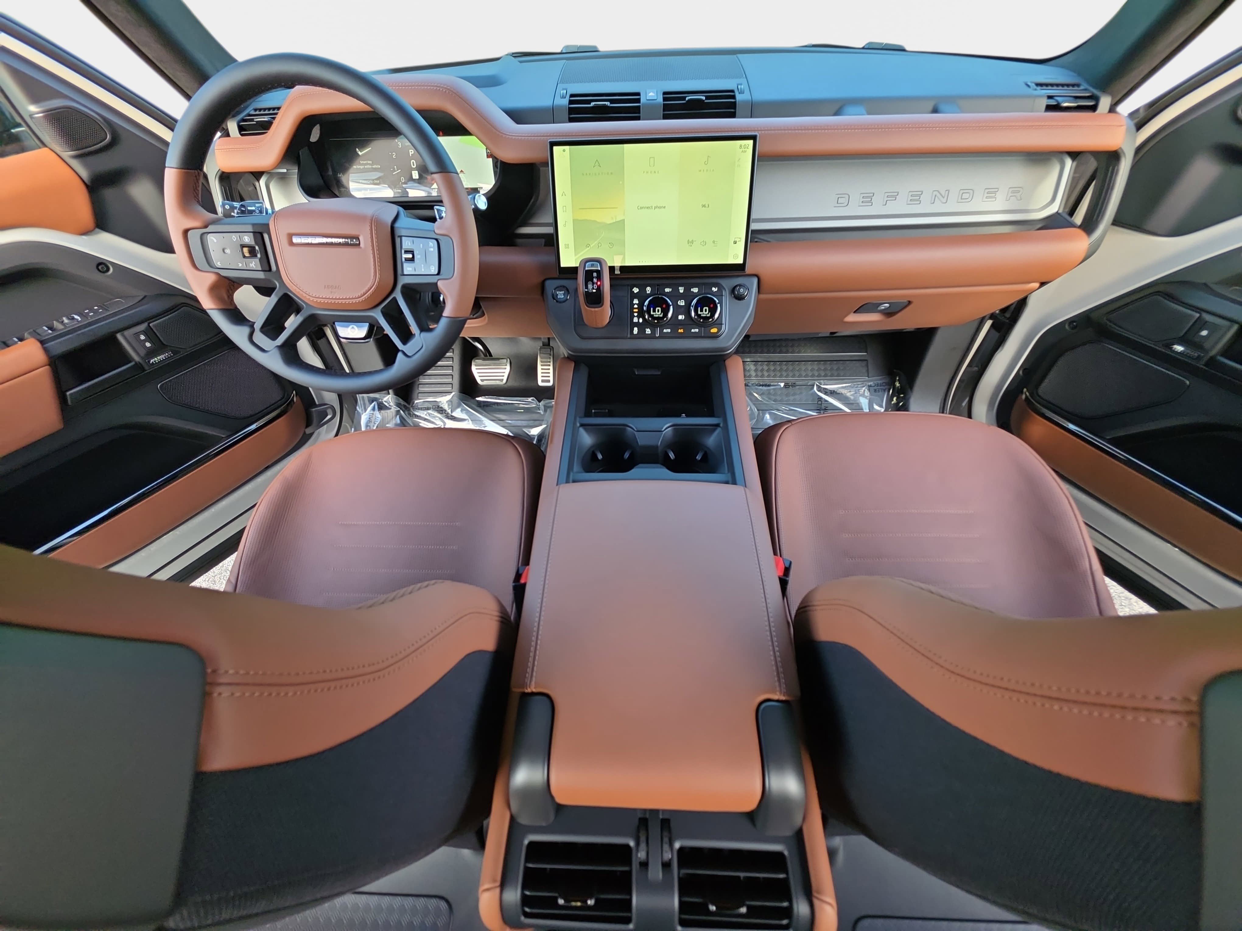New 2026 Land Rover Defender 110 OCTA AWD/4WD image 9