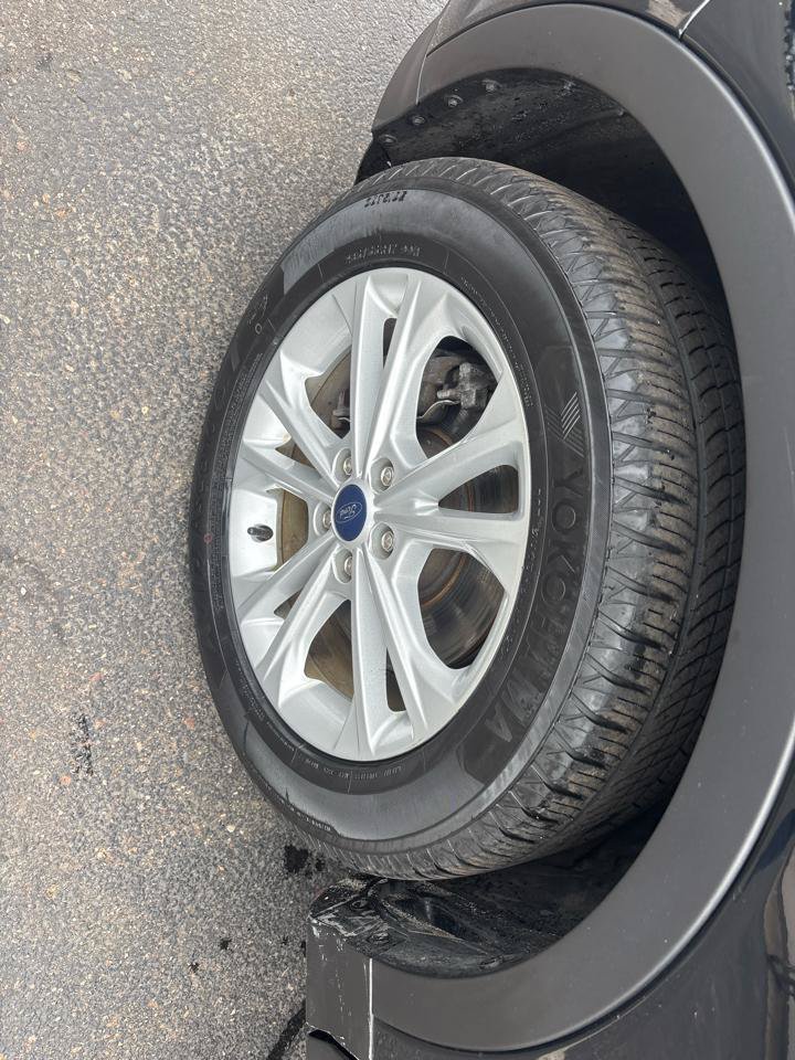 Used 2018 Ford Escape SEL AWD/4WD image 32