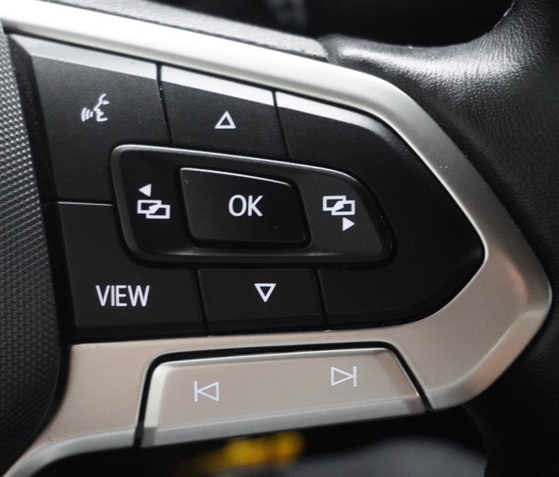 Used 2024 Volkswagen Jetta Sport FWD image 21