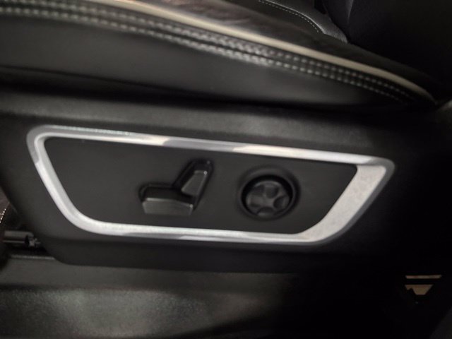 Used 2021 RAM 1500 Laramie w/ Sport Appearance Package AWD/4WD image 19