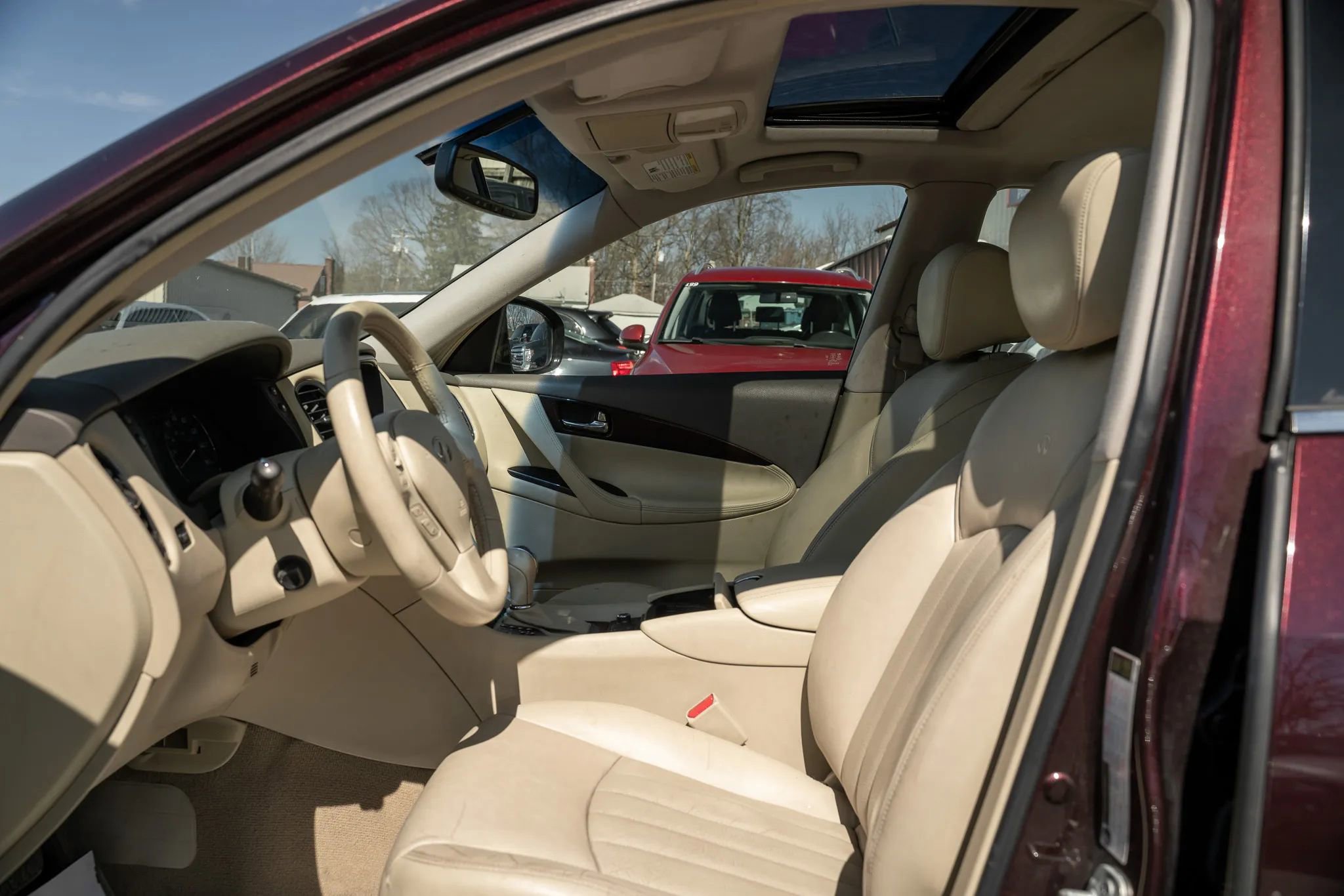 Used 2014 INFINITI QX50 Journey w/ Premium Package image 7