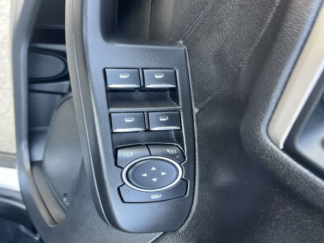 Used 2021 Ford Escape SE w/ Convenience Package FWD image 9