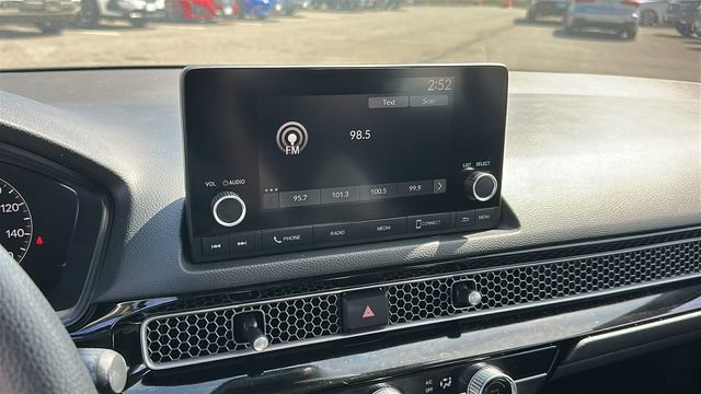 Used 2023 Honda Civic LX image 14