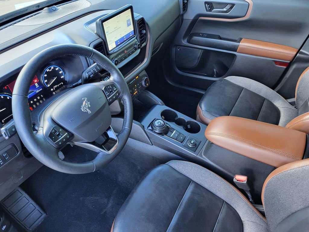 Used 2022 Ford Bronco Sport Outer Banks w/ Tech Package image 12