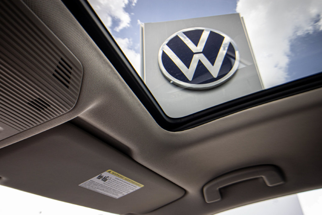 New 2026 Volkswagen Atlas SE FWD image 49