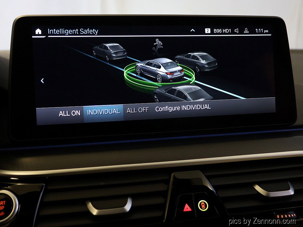 Certified 2023 BMW 530e 530e w/ M Sport Package image 22