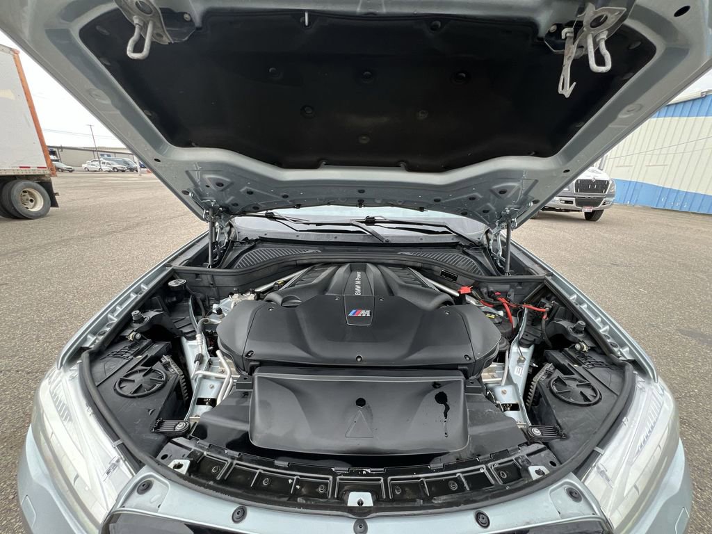 Used 2016 BMW X5 M image 31