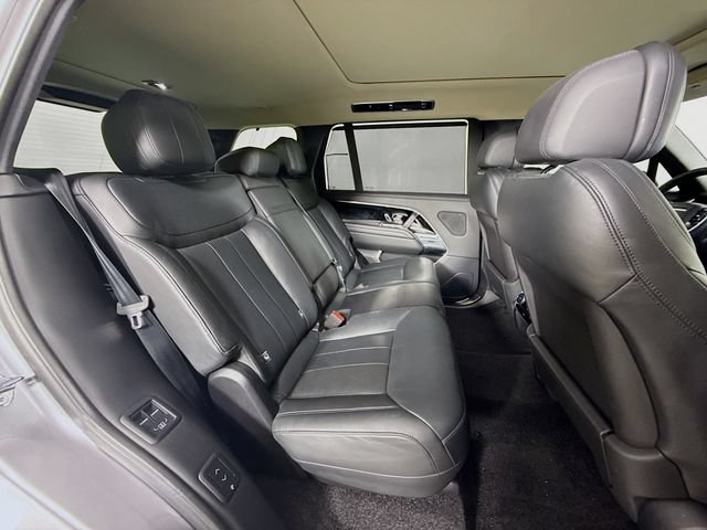 Certified 2025 Land Rover Range Rover Long Wheelbase SE AWD/4WD image 29