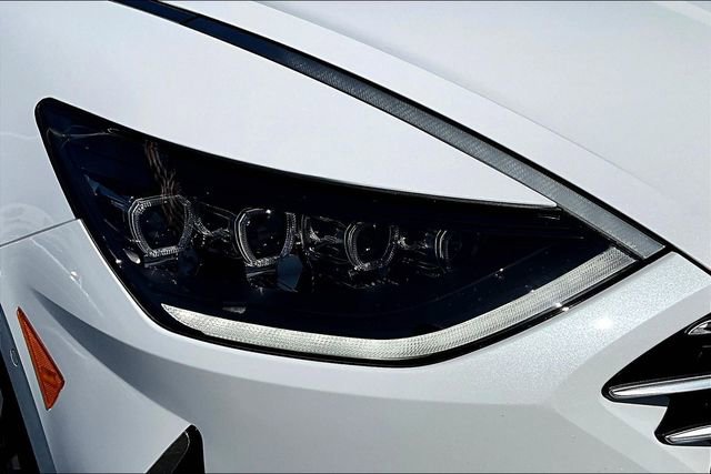 Used 2023 Hyundai Sonata Limited w/ Winter Weather Package FWD image 31