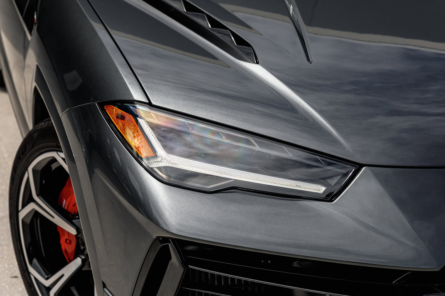 Used 2024 Lamborghini Urus S image 3