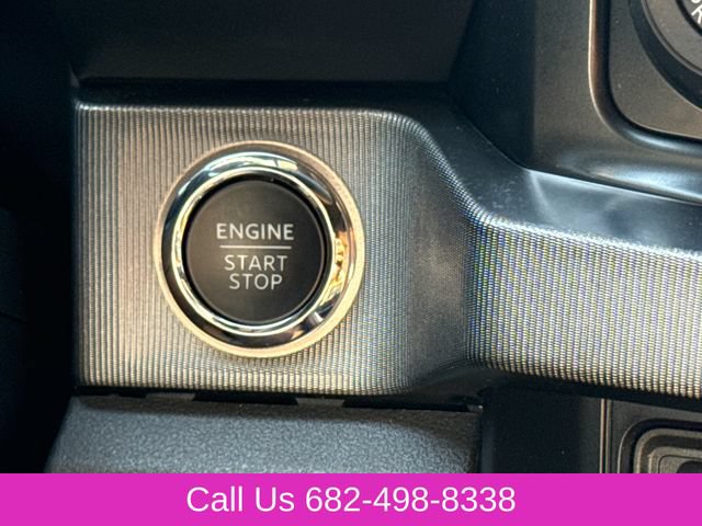 Used 2024 Ford F250 Platinum AWD/4WD image 28