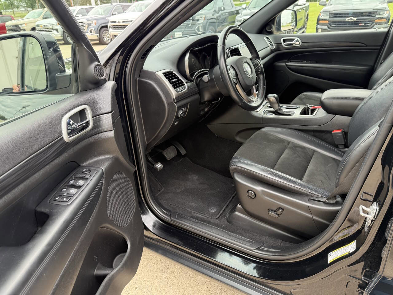 Used 2021 Jeep Grand Cherokee Laredo X image 5