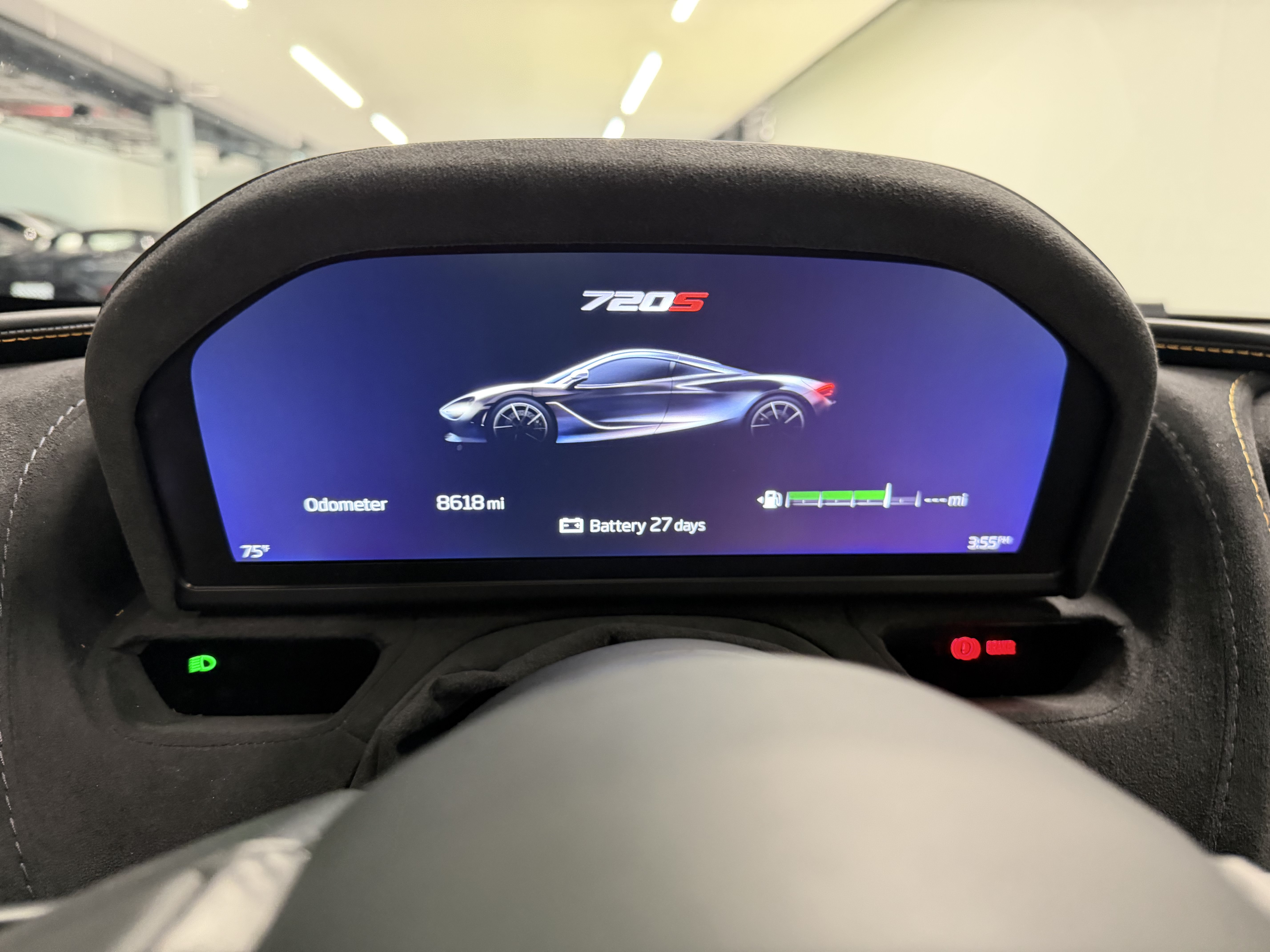 Used 2020 McLaren 720S Performance RWD image 15