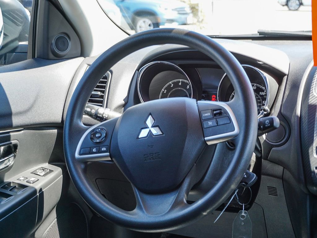 Used 2024 Mitsubishi Outlander Sport ES image 16