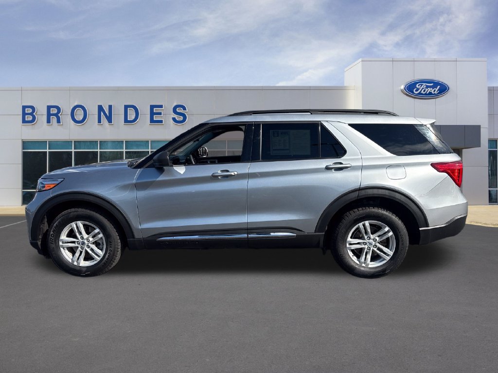 Used 2024 Ford Explorer XLT w/ Equipment Group 202A